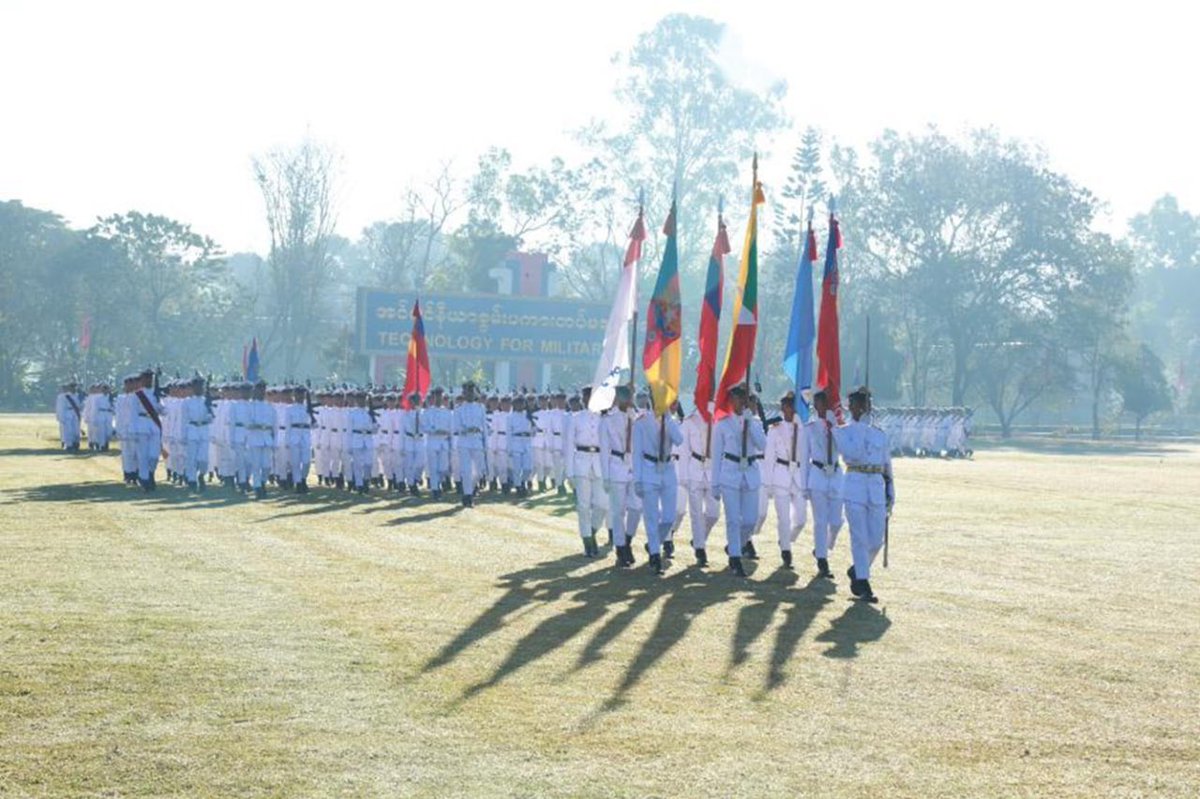 MoeSatKhinn's tweet photo. On Dec 5, the Passing-out Parade of the 27th Intake of Defence Services Technological Academy was held at the parade ground of #DSTA in #PyinOoLwin with an address by Chairman of SSPC Senior General Min Aung Hlaing.
#MyanmarFactCheck 
@ASEAN @TostevinM @ThomasVLinge @CNN @AJENews https://t.co/uDKHMCbmSI