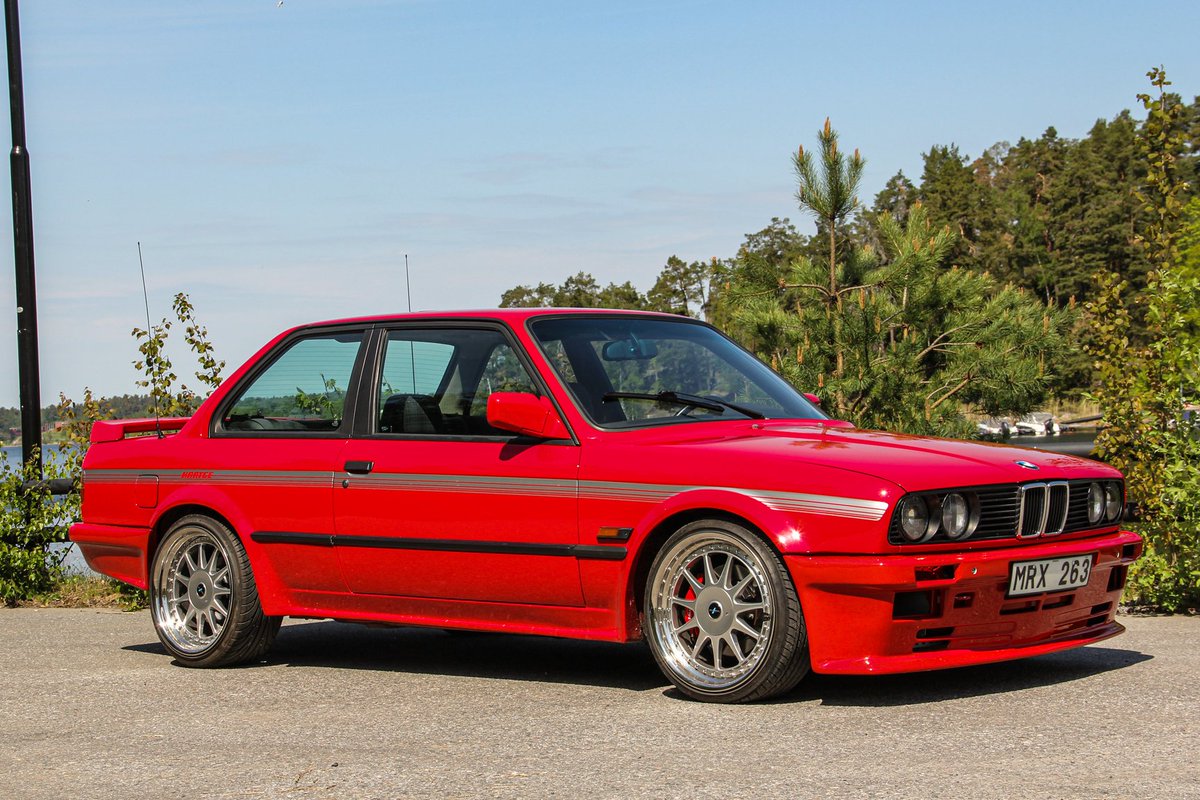 candvbmw's tweet photo. π§΅ 1 of 2
ππ¨ 1986 Hartge H35
β’ π Base: #BMW E30 / 325i
β’ π οΈ Engine: 3.4L M30 inline-6
β’ π Power: 240 hp (179 kW) @ 6,000 rpm
β’ πͺ Torque: 322 Nm (237 ft-lbs) @ 4,000 rpm
β’ β±οΈ 0-60 mph: 6 seconds
β’ ποΈ Top Speed: 153 mph (246 km/h)
#ClassicCars #Hartge #bmwe30 https://t.co/fvL7CLDszJ