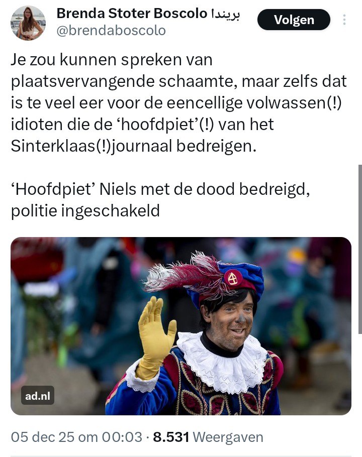 moeva18's tweet image. Mensen bedreigen is altijd fout.
Maar was @brendaboscolo toen Akwasi opriep tot geweld tegen mensen die als Zwarte Piet verkleedt waren?

Toen was Brenda stil. Sterker nog ze steunde Kozp van harte.