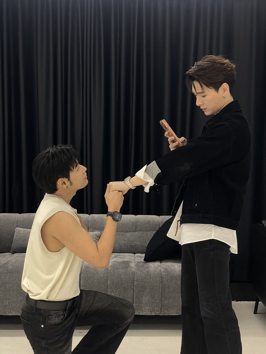 sarahero tweet media