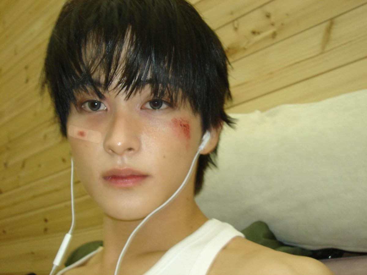 MKlee_mp4's tweet image. 251205 마크 인스타 onyourm__ark

be lee luv

instagram.com/p/DR4IdBmkdZp/