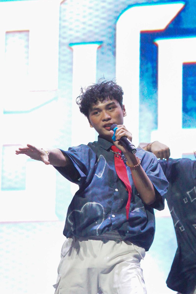 𝐄𝐯𝐞𝐫𝐂𝐡𝐢𝐥𝐝 𝐏𝐇 | 𝐒𝐭𝐚𝐠𝐞 𝐇𝐢𝐠𝐡𝐥𝐢𝐠𝐡𝐭𝐬

Snapshots from their PPOP Stage Show performance at the 10th PPOP Music Awards.

 #EverChildPH #WalangMaiiwan #TogetherWeDreamForever #EverChilPH_WalangMaiiwan