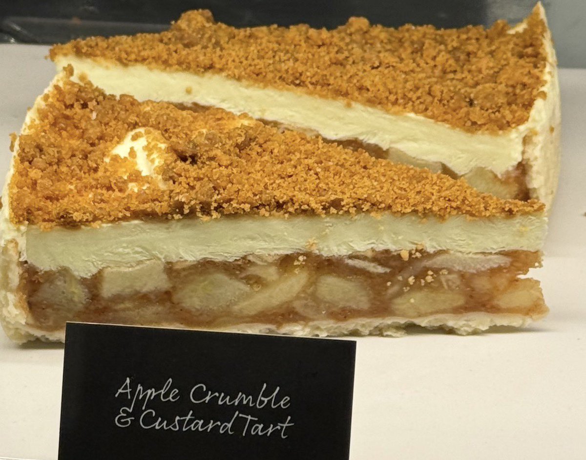 Tim (still totally unremarkable) tweet media