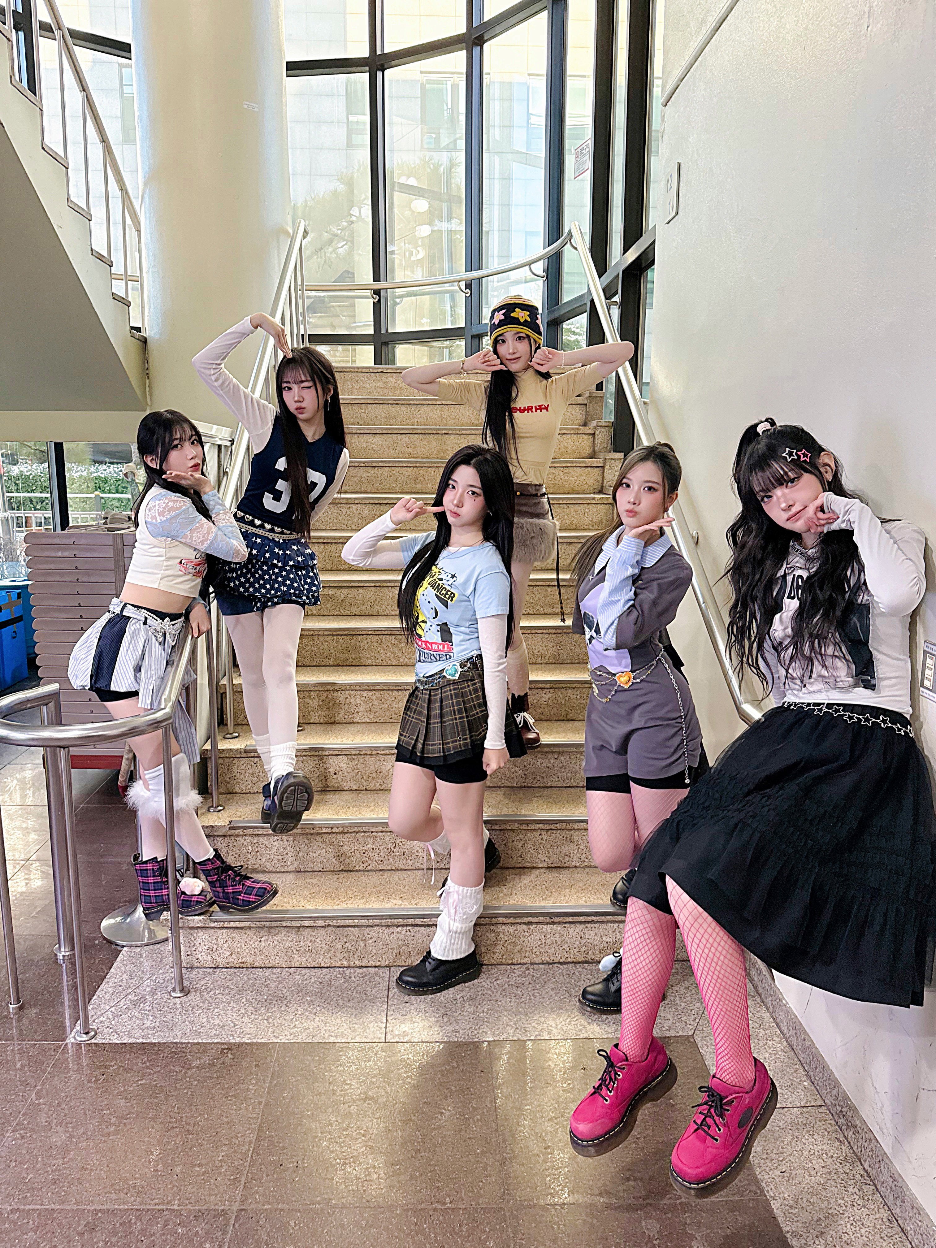 G7ZY-FcbYAExj2v?format=jpg&name=4096x4096