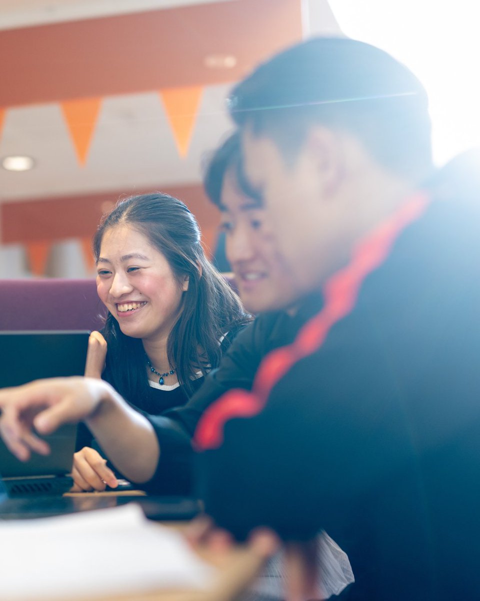 Royal Holloway Business School tweet media