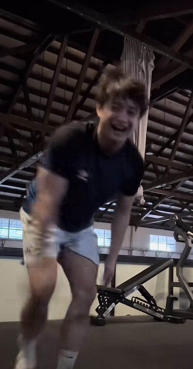 mauifilms_'s tweet image. Jowa mong bargas:       ikaw na pikunin:

@Itsmeaubreyc 
@lancejustincar 
#LanceBrey