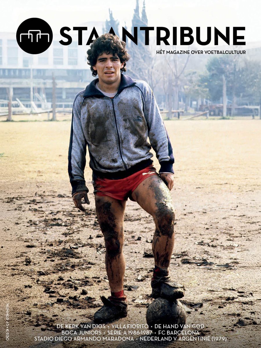 🚨 Staantribune 6️⃣3️⃣ is uit‼️

Deze Special gaat geheel over Diego Armando Maradona! 
Met onder meer:

✋ De Hand van God in 10 verhalen - door <a href="/FHeinen/">Frank Heinen</a> 
⛪️ De Kerk van D10S
💛💙 Boca Juniors
🏟️ Stadio Diego Armando Maradona
🇮🇹 Serie A 1986-1987 - door <a href="/micheldoodeman/">Michel Doodeman</a> 
🇯🇵 Het