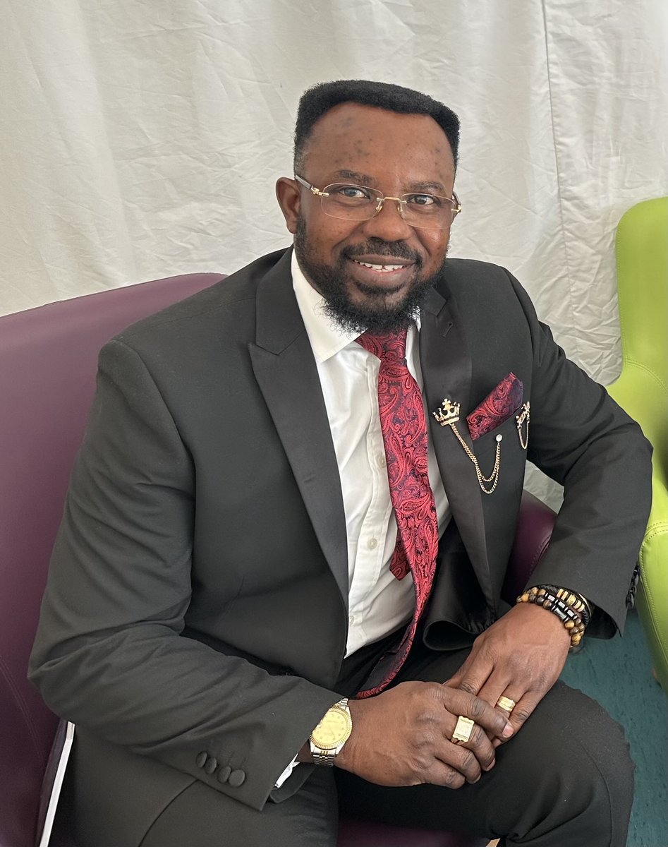 Day 30 of 30 – LEADERSHIP INSIGHTS

— Your Presence Is the Real Leadership Skill

🌟 Not the title.

*Not the authority.
*Not the years of experience.
*It’s the energy you bring.
*The calm you create.
*The belief you inspire.

Presence turns a manager into a leader. 

#Leadership