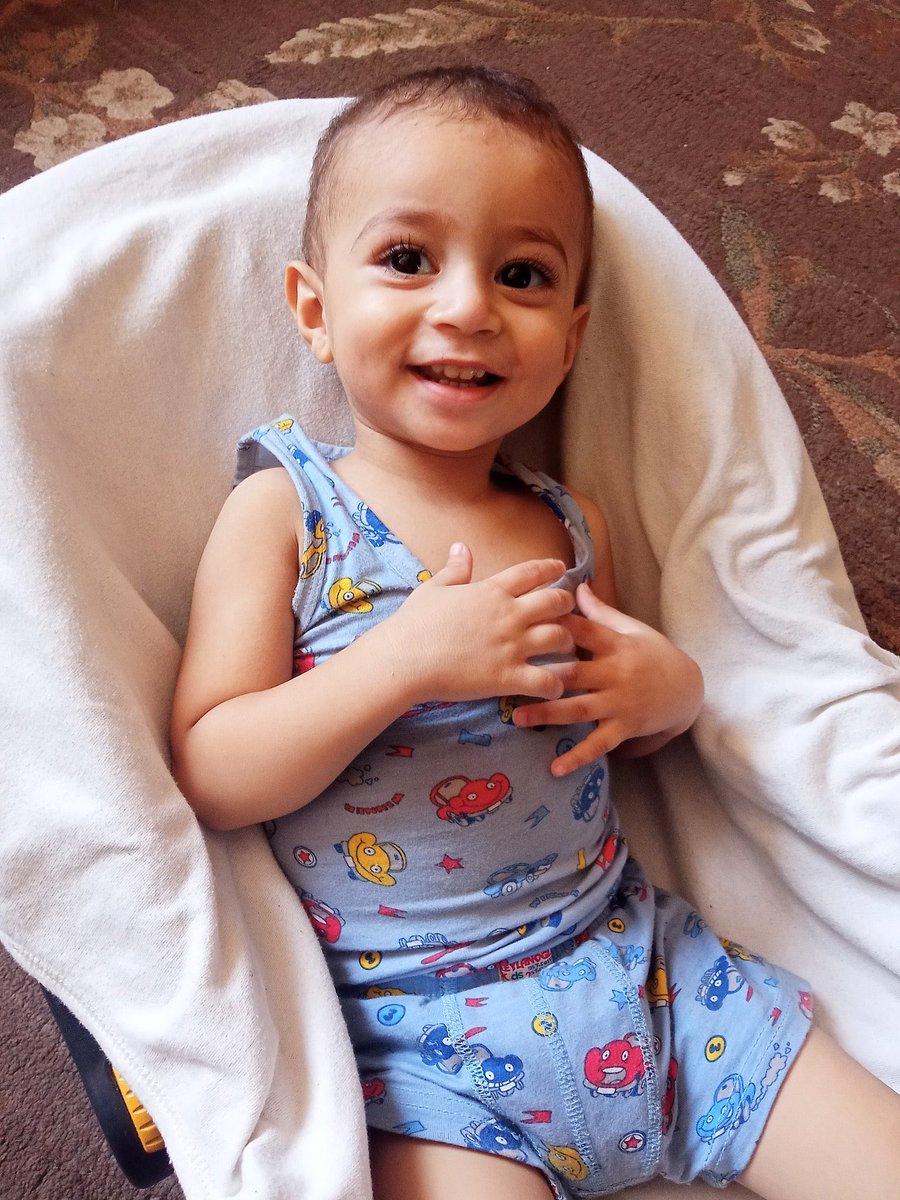 My son Fadi

I’m so sorry I failed you 

I couldn’t give you a home

or the food you needed

I couldn’t keep you warm

or take away the fear you felt

You deserve better life

You deserve a future

Please help Fadi 

gofund.me/460c5799