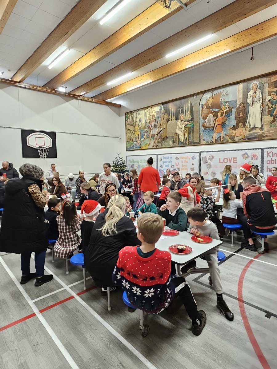 St Columbas Primary School tweet media