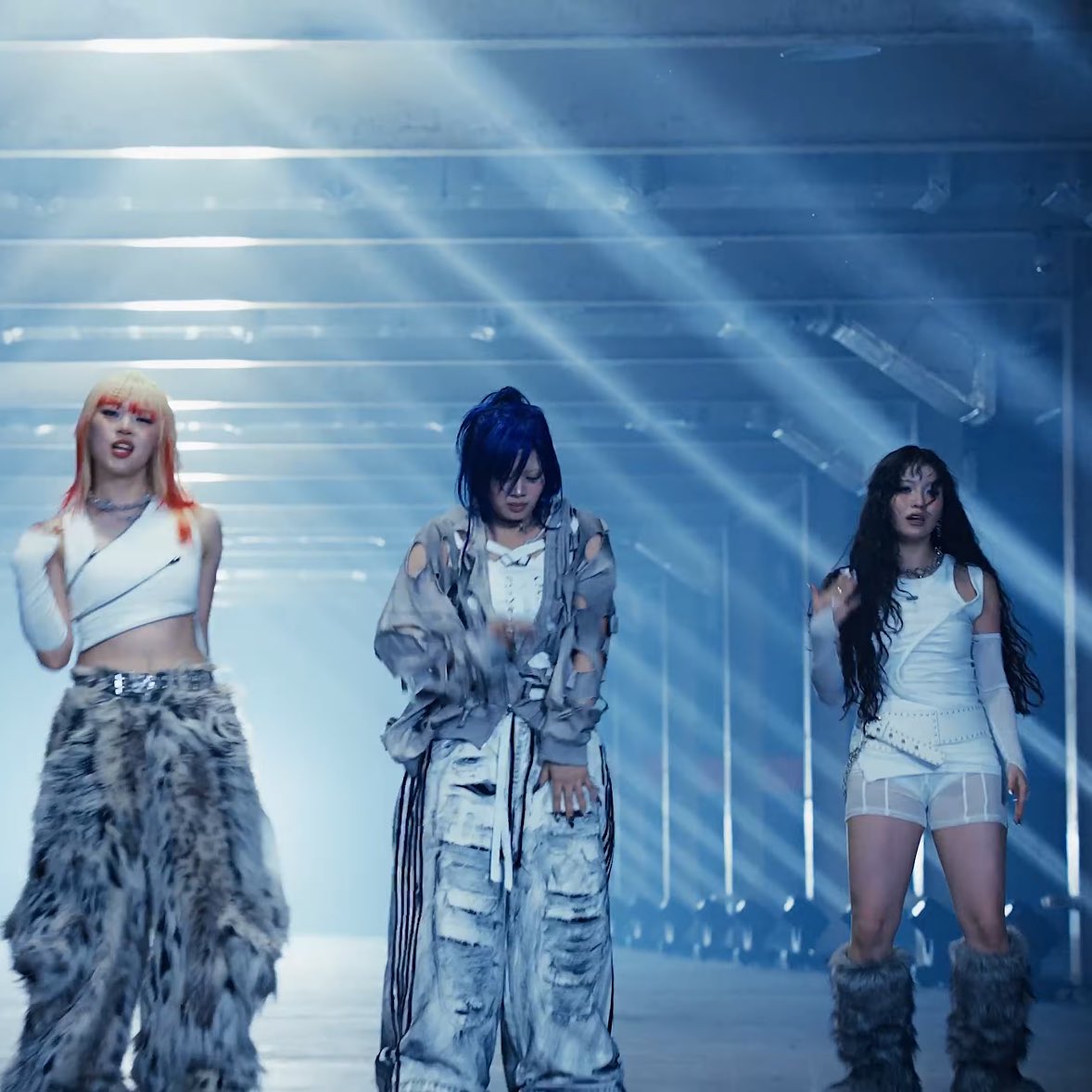 𝒓𝒖𝒓𝒖 (@87_ruru23) / Posts / X