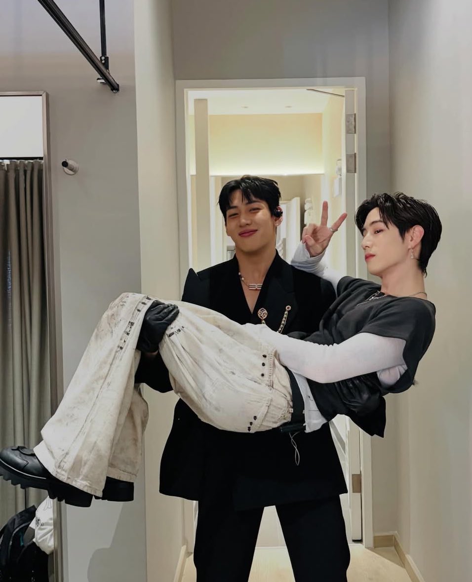 glosswang's tweet photo. the prince (bambam) and his princess (mark) just married https://t.co/jIC99xALdl
