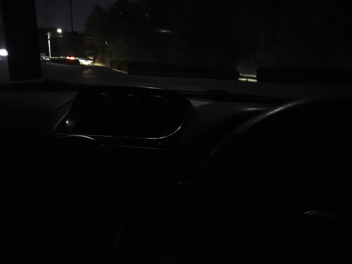 だ。寒すぎ死ぬ