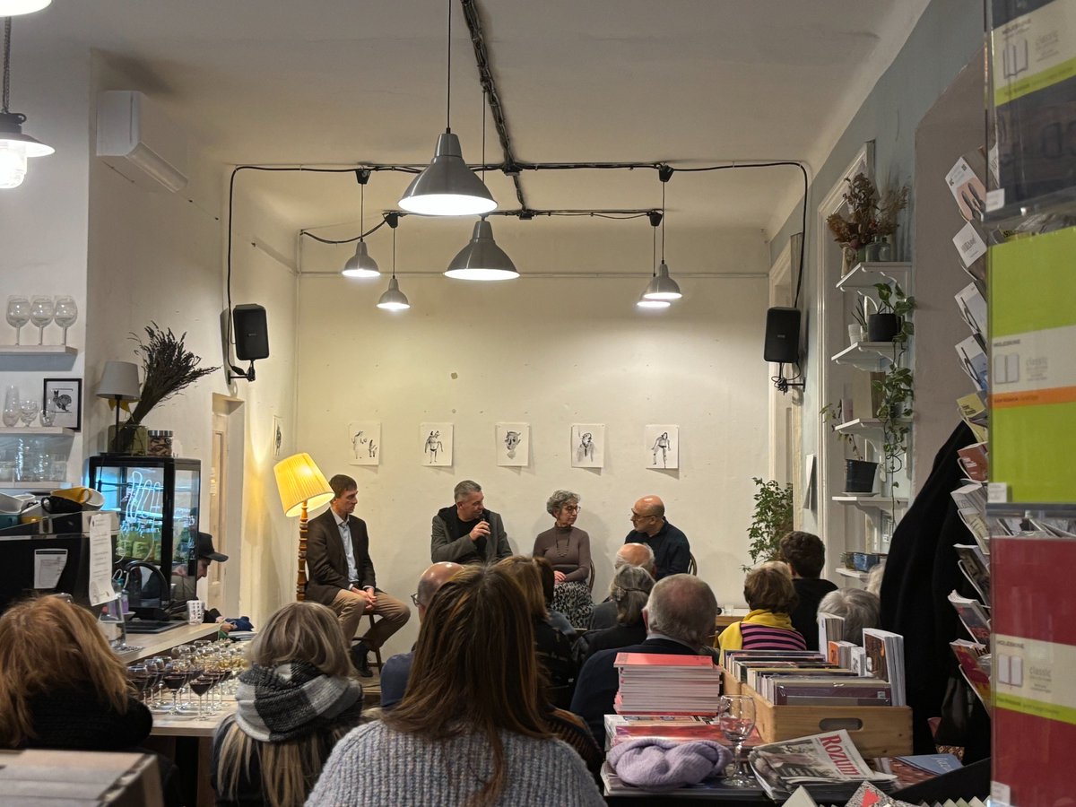 Karolinum Press tweet media
