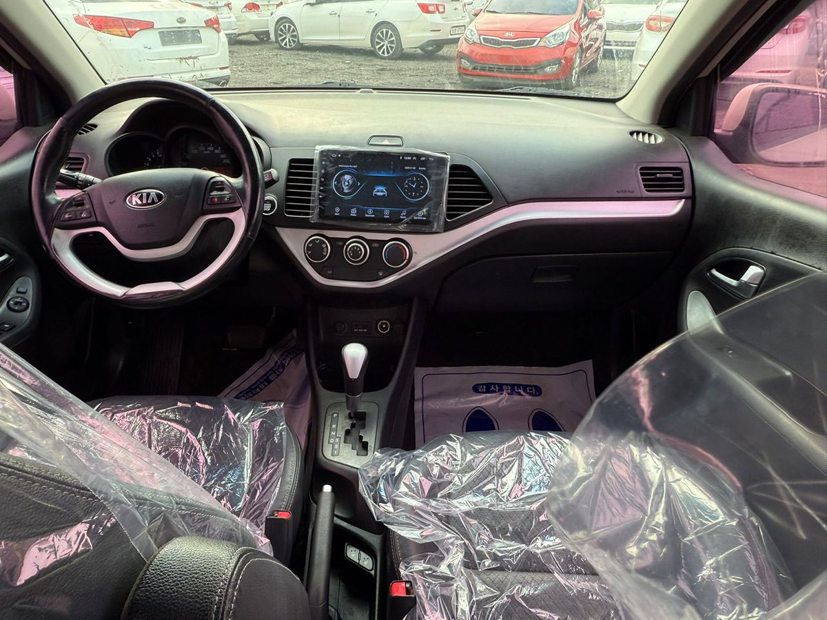 RevsGh's tweet image. 🔥🔥Kia Morning 2016 model 🔥🔥
✅ Smart Key / Push to start
✅ chilling AC
✅ Auto Parking
✅Leather Seat 
✅ Gasoline

💰 Ghc 50,000 Buying and Shipping.

Martin Kpebu/Ghana Police Service/Happy Farmers/The OSP
#PostMLSDsNow #Rapperholic2525 #SpotifyWrapped #TSLG