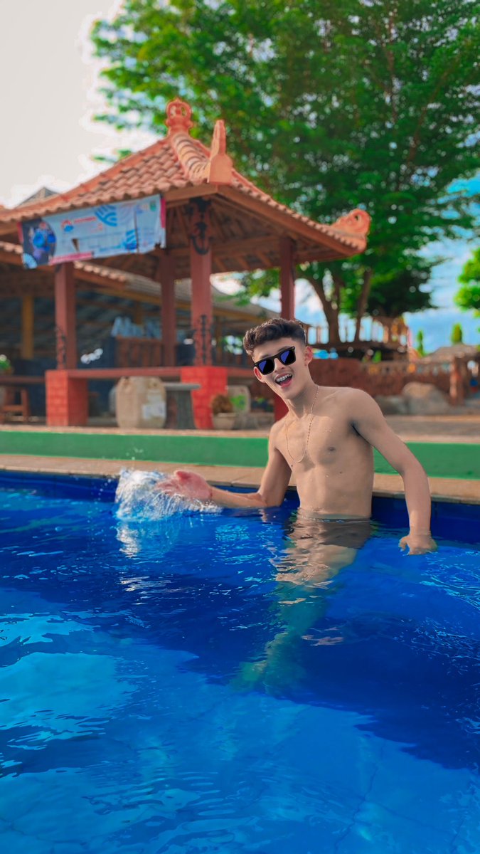 bangsaiff's tweet photo. Mlm minggu rencana ke 23harbour 
X aj ada yg mau kesana juga🤪
#gaysemarang 
#gaykudus 
#gaydemak https://t.co/IFGvaS5IDr