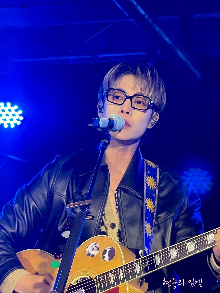 KimImmAme's tweet image. แว่นมานี่มา 🤓

#KHJ_금요락회 #KHJ_金曜樂會 
#คิมฮยอนจุง
#김현중
#KimHyunJoong
#キムヒョンジュン 
#金賢重
#Henecia