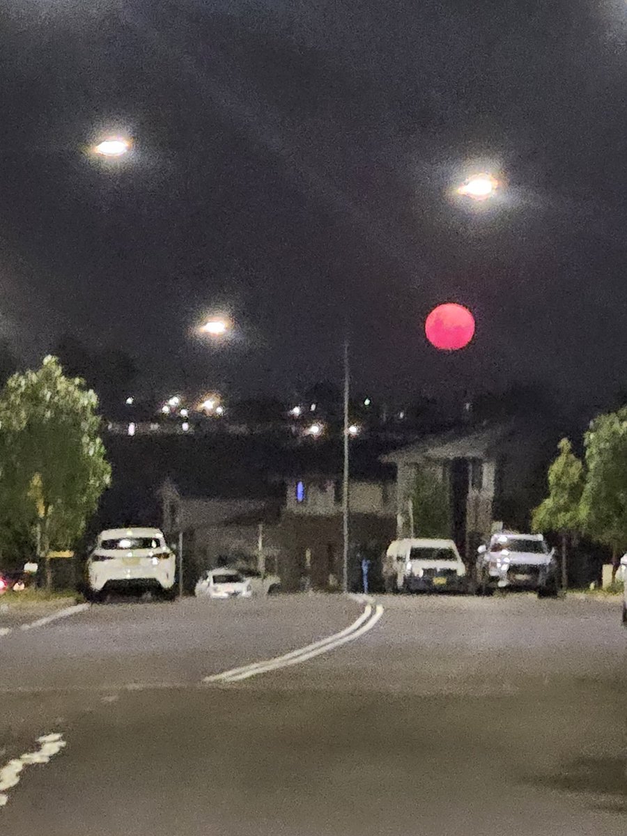 2nd one was also a local top &amp; was a disaster for 'comfy in spot' bulls aswell.... (like me)

Anyway, tonight we have the 3rd in a row full supermoons. there is usually 3 or 4 supermoons a year, very rare for them to be in a row. Wild times it's been &amp; will continue to be