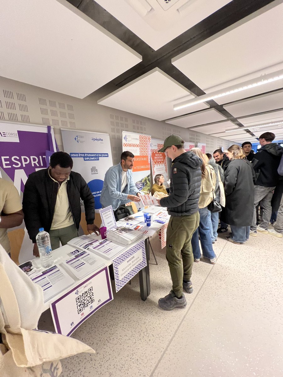 👏 Dernier jour d’E Strade di l’Avvene !
4 jours d’informations, de rencontres et de clarifications pour accompagner les Terminales vers leur futur parcours post-bac.
Merci à tous les partenaires, enseignants et intervenants pour cette belle édition 🙌
📅 Vendredi 5 décembre
