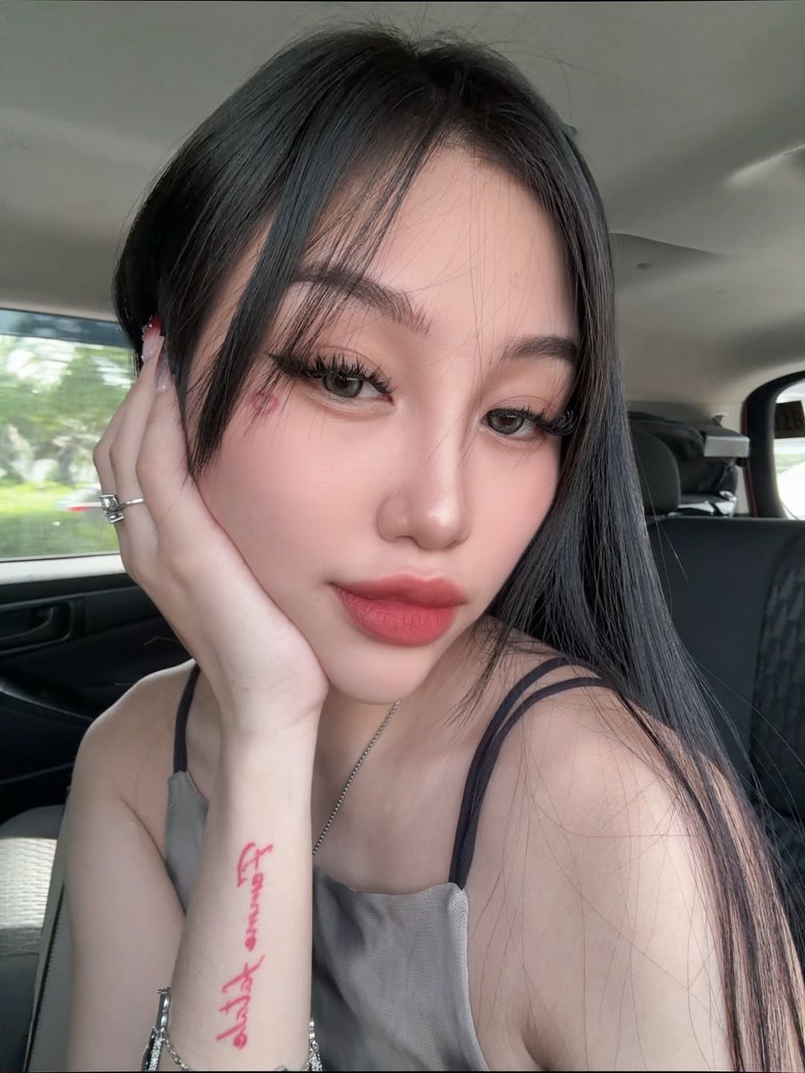 Goddess Farah ⋆˙⟡ tweet media