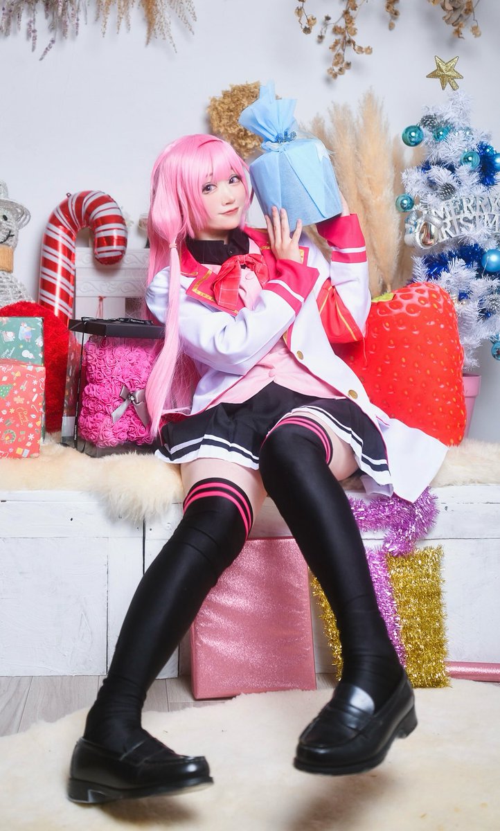 ⚠︎cos 🌈🕒 💞🦩 みなさま〜！ •*¨*•.¸¸♡•*¨*•.¸¸♡ photo