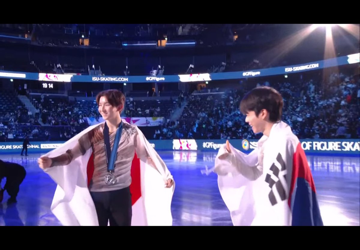 ☺️🇯🇵👍🏻　　☺️🇰🇷👍🏻