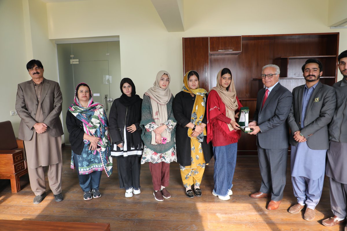 UAJK_Official's tweet photo. Vice Chancellor @UAJK_Official met the YPDC UAJK Cabinet who won the Most Notable Delegate Award at the URAAN Debate by Pakistan’s Planning &amp; Development Ministry. He appreciated their achievement and encouraged them to keep aiming higher. #UAJK #YPDC #StudentSuccess #Debate https://t.co/3gDtugd6W0