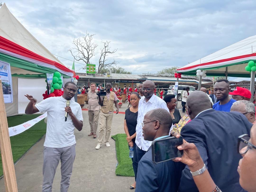 Lancement des travaux de construction et de modernisation du Poste Frontalier à Arrêt Unique de Gatumba, démarrage effectif dans quelques jours, <a href="/PfciglBurundi/">PFCIGL- BURUNDI.</a> <a href="/MCG/">Melbourne Cricket Ground</a>