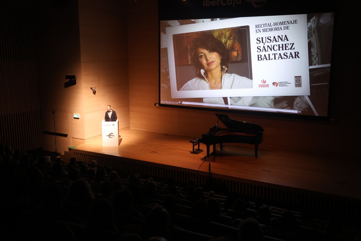 Diputación de Badajoz tweet media