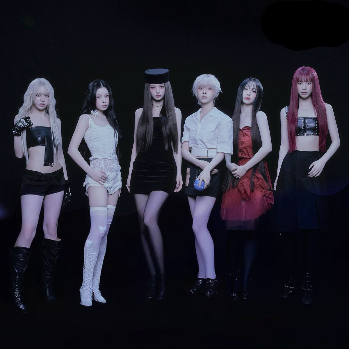 mixx_data's tweet image. NME picked "BlueValentine" as one of the top 50 albums of 2025 at #49 🔥

  ♥︎ The only K-pop ACT in the list 

#NMIXX #엔믹스 
#BLUEVALENTINE