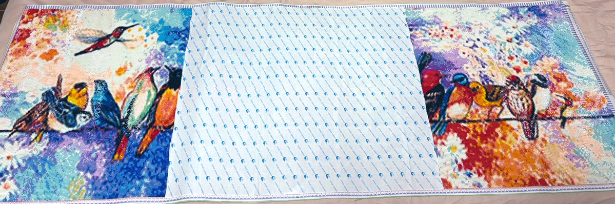 150cm鳥さんです🦜 急に寒くなってきました❄️ 皆さまお身体にお気を