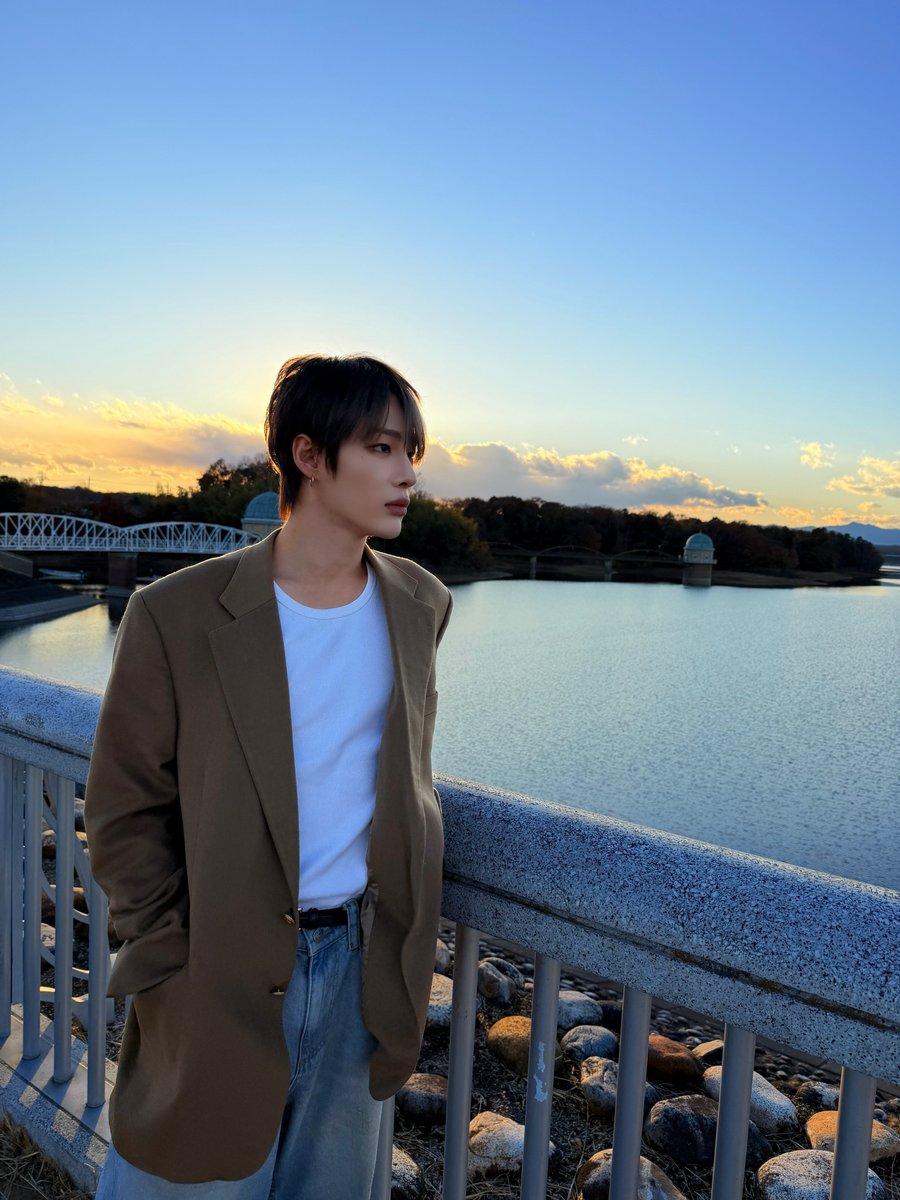 BAE173_member's tweet photo. [#무진] 

#BAE173 #비에이이173 
#MUZIN https://t.co/RUh9zuuUVU