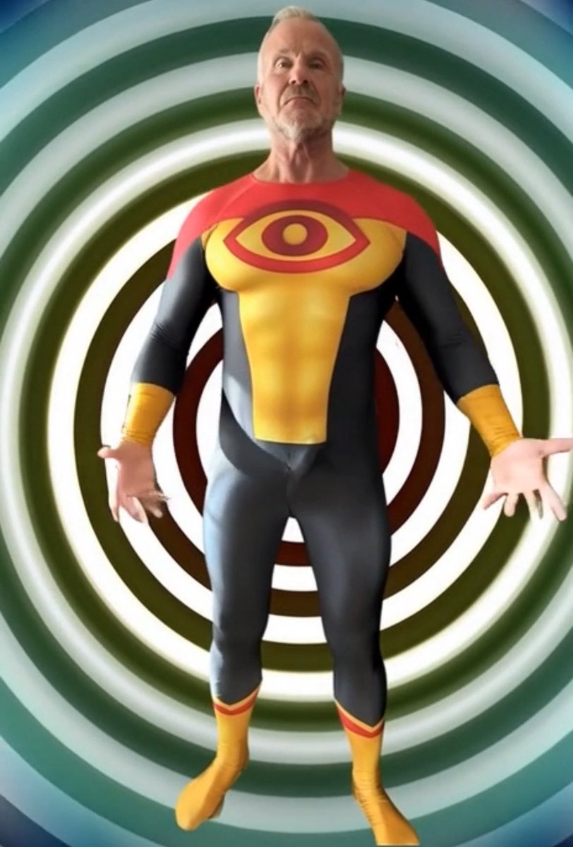 Superslayer2336's tweet photo. New Supervillain. HYPNOMASTER. I had the suit custom-made. I’m still working on the belt and then I’ll put new content up with this character. https://t.co/17Vmw6XiKL