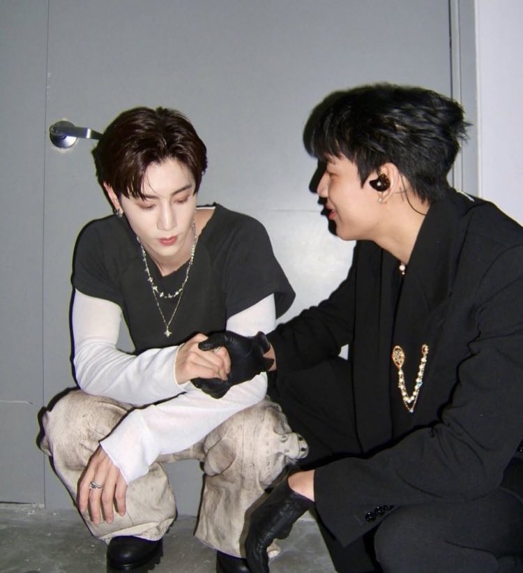 ♥세일러마크♥ tweet media