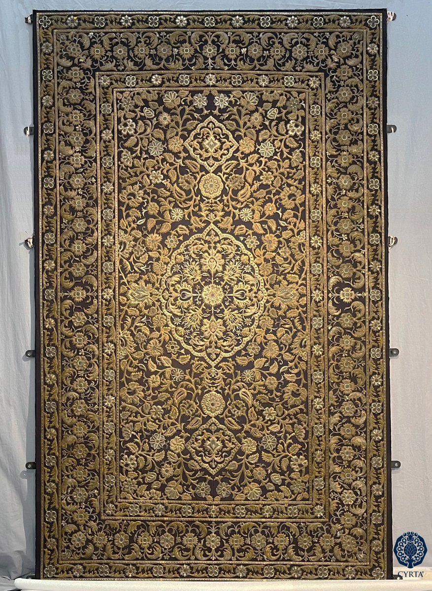 🔷NUEVO PROYECTO| Desde hace unas semanas estamos inmeros en la #restauracion del techo de palio de la Virgen de Loreto de <a href="/hdadtres_caidas/">Hdad. Tres Caídas de San Isidoro</a> ejecutado en 1930 por las hermanas Pilar y Amelia Granado, bajo diseño de Fernando Ruiz.
#CYRTA #CRTextil #patrimonio