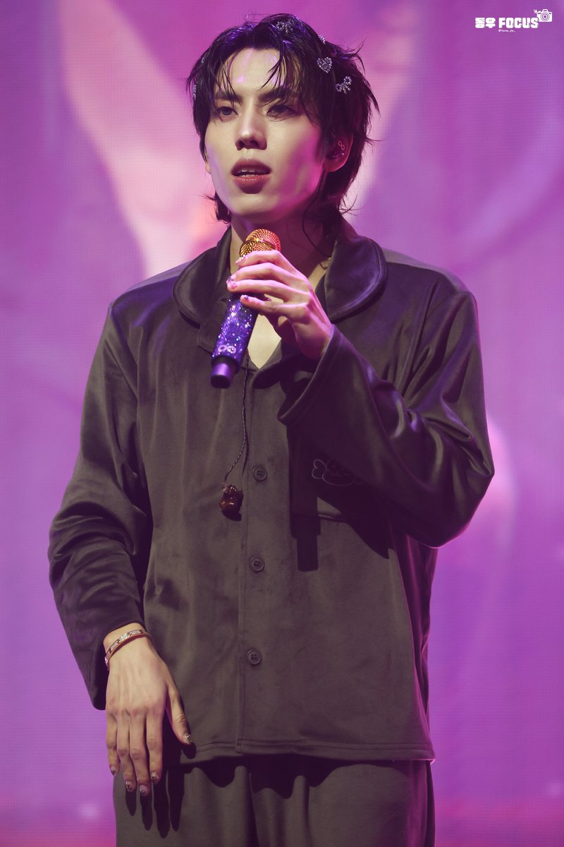 251129 Awake 팬미팅 밤공⭐️

귀여운 동우가 보고싶은 날엔..🩷

#INFINITE #장동우 #동우 #팬미팅 #Awake #SWAY_Zzz #SWAY