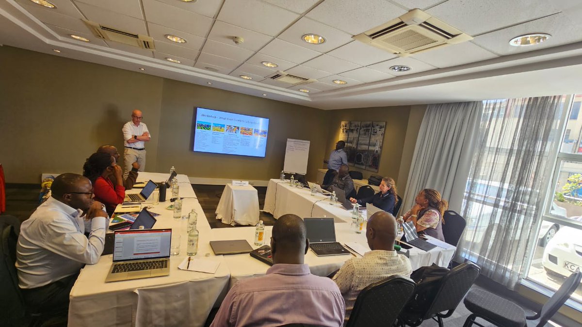 kirdi_kenya's tweet photo. Big news!
KIRDI is leading innovation for the new Affordable Sustainable Protein Project (ASAP) in Kenya, developing nutrient-rich foods for vulnerable groups. Proud of Dr. Hannah M. Kamano!
A global effort with @CSIRO, ICRISAT, Hellen Keller Intl, @kalromkulima  &amp; more.
#ASAP https://t.co/yglLJyr6Kw