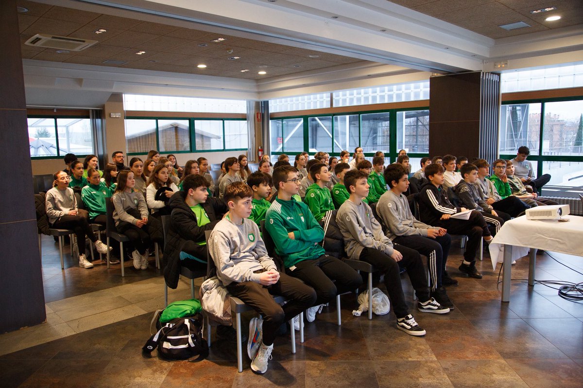 ANAITASUNA tweet media