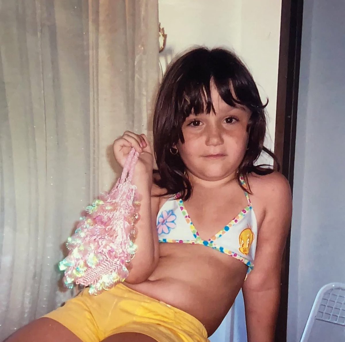 a i t a n n n i t a tweet media