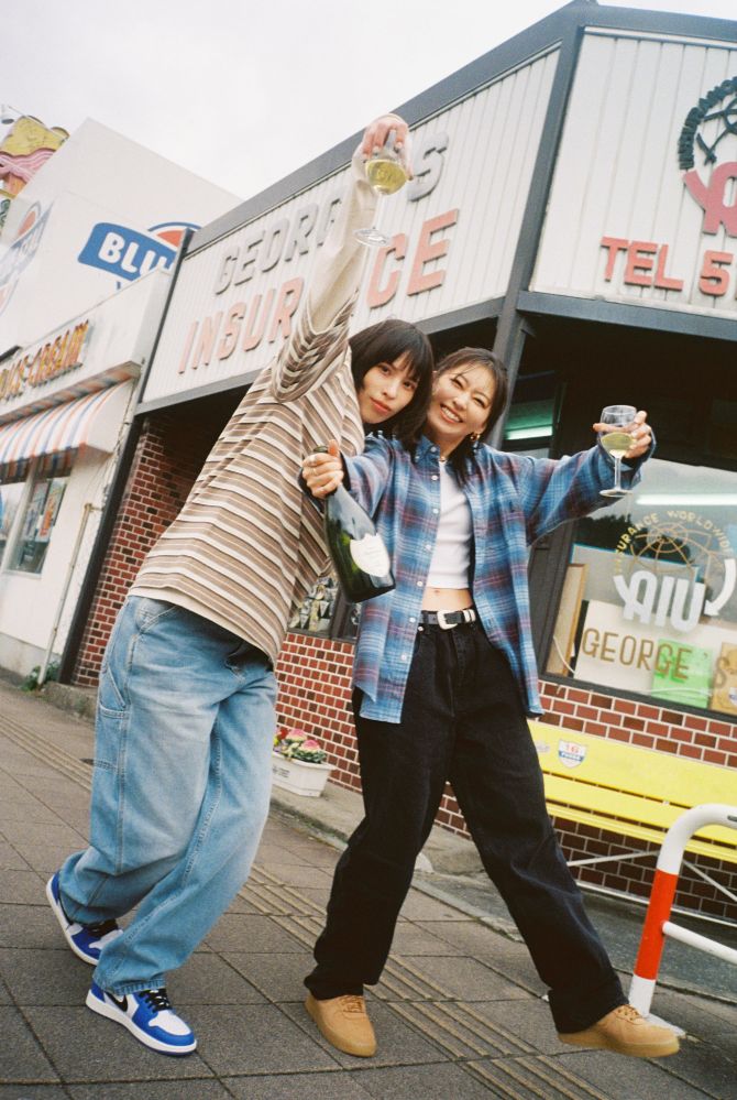 skream_japan's tweet image. chelmico、TVアニメ"とんでもスキルで異世界放浪メシ2"EDテーマのニュー・シングル「SALT AND PEPPER」ヴィジュアライザー公開
skream.jp/news/2025/12/c…

#chelmico 
#SALTANDPEPPER
#とんでもスキルで異世界放浪メシ 
#とんでもスキル 
#tondemo_skill