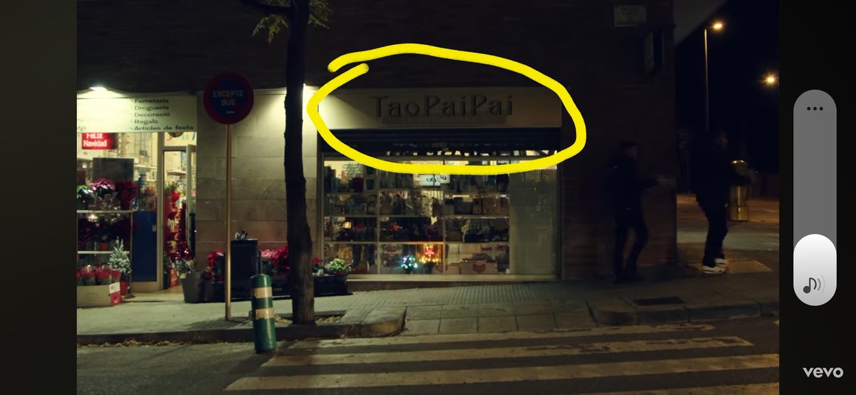 Que los estopa se han sacado pedazo villancico con referencia a dragon ball. Esque vaya genios.