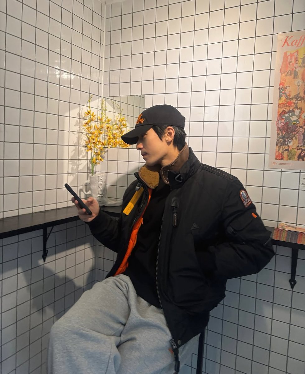 WI HA JUN JAPAN OFFICIAL tweet media