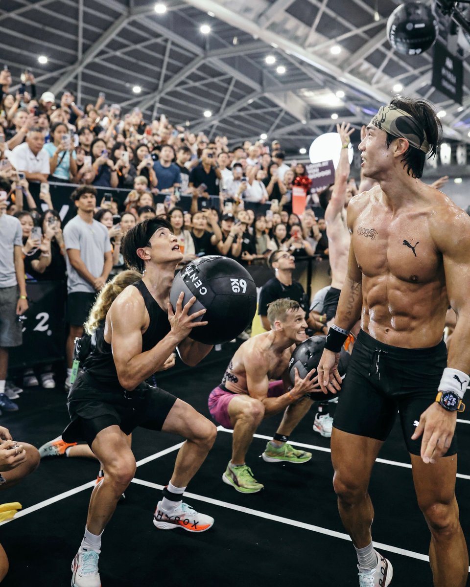 251205 hongbeomseok_  update with Minho 
HYROX in Singapore 
 Open double 55:15🔥

민호님하고 함께뛰는 첫 레이스라 하얀색 플래그를 얻고 싶었는데,
역시 하이록스 쉽지않다😅
진짜 선수급으로 잘 뛰어준 민호님👍
더 열심히 해야겠다!!
#샤이니 #SHINee #Minho #민호