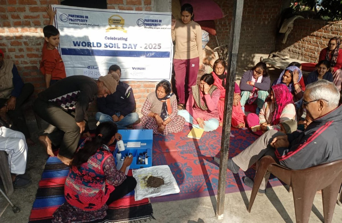 On World Soil Day, PnP promotes protecting the soil that sustains us. Communities are adopting regenerative practices like vermicompost and biogas slurry to improve soil health.
#WorldSoilDay #SoilHealth  #RegenerativeAgriculture <a href="/info_pnp/">Partners in Prosperity</a> NareshChaudhary GauravKaushik
