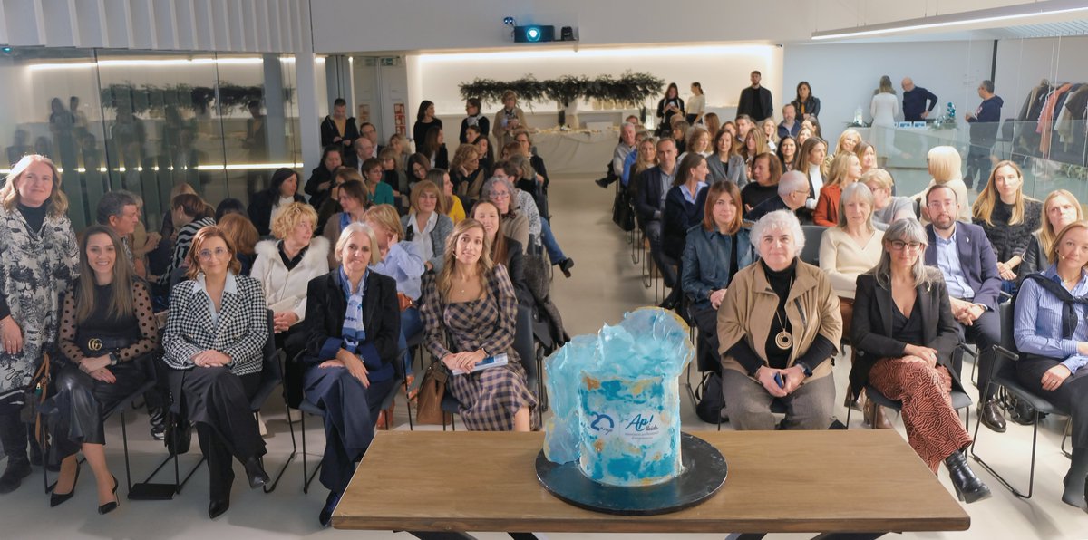 Associació Professional d'Empresàries Ap! Lleida tweet media