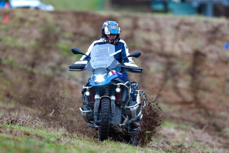 ラリー Yahoo!オークション -「シトロエンzxラリー」の落札相場・落札価格