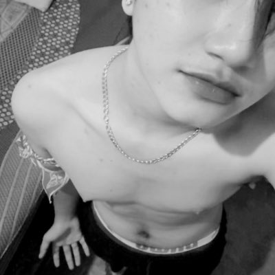 lawar_peek tweet media