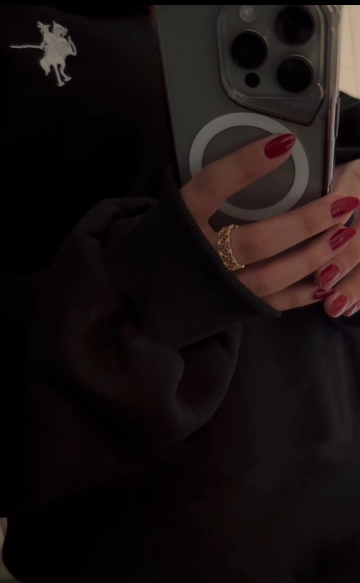 lrrix_'s tweet image. نهاريات الجمعة لمّة العائلة ،قهوة سعوديه، بخور 
        ❣️تزاحـم الـنعم❣️