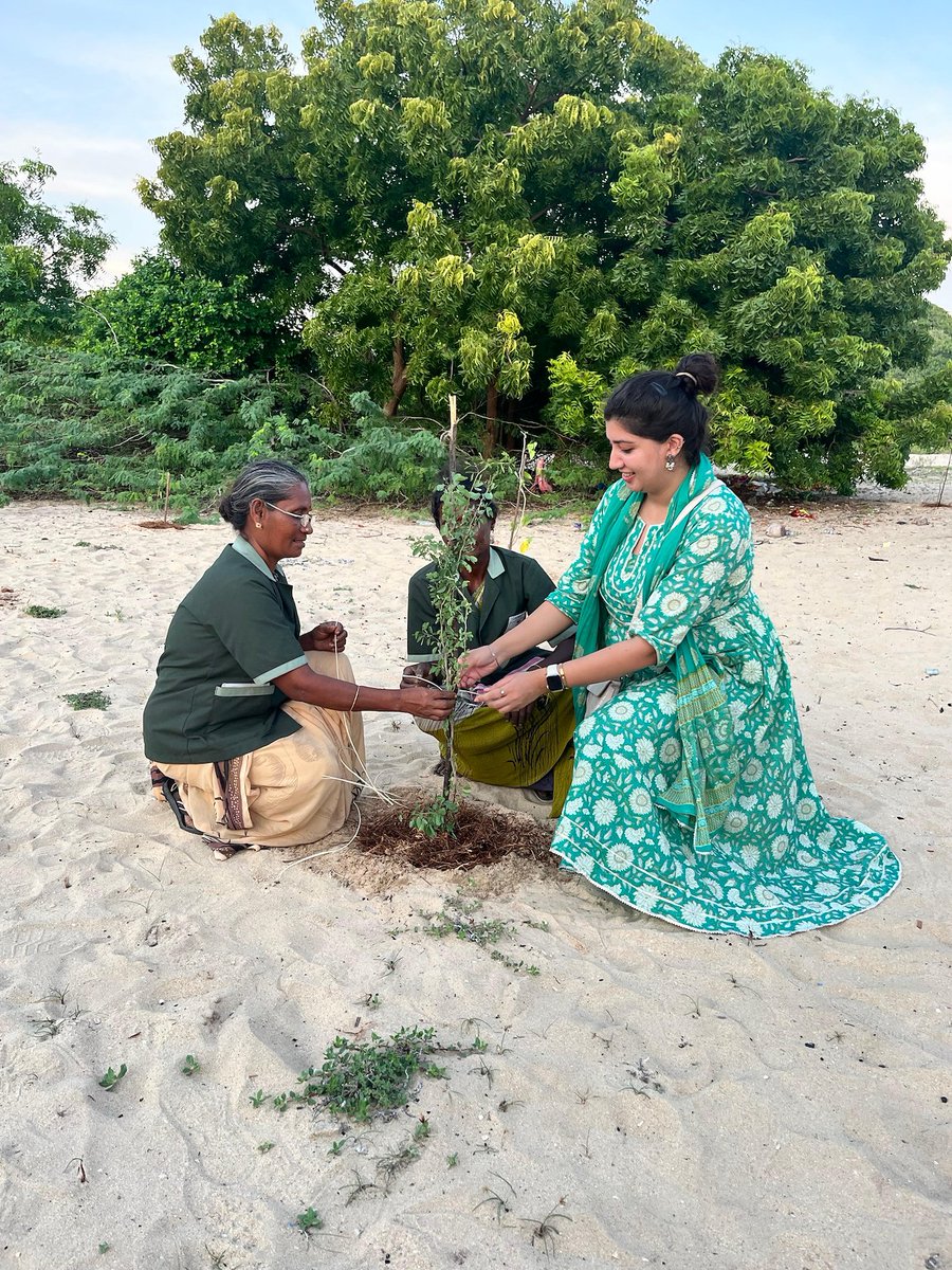 They’re not waiting for change — they’re creating it! 💚

This #InternationalVolunteerDay, meet India’s #volunteers leading the climate movement - from mangrove restoration to sustainable farming. 🌾🌊

Together, they’re building a planet in harmony with nature: