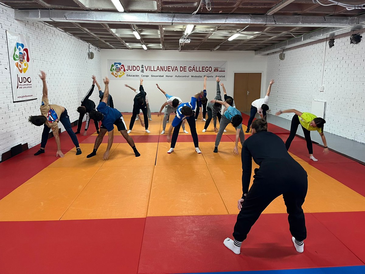 CCAFD USJ tweet media